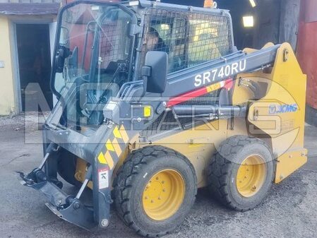 Замена быстросъёма на мини-погрузчике XCMG SR740RU - 1